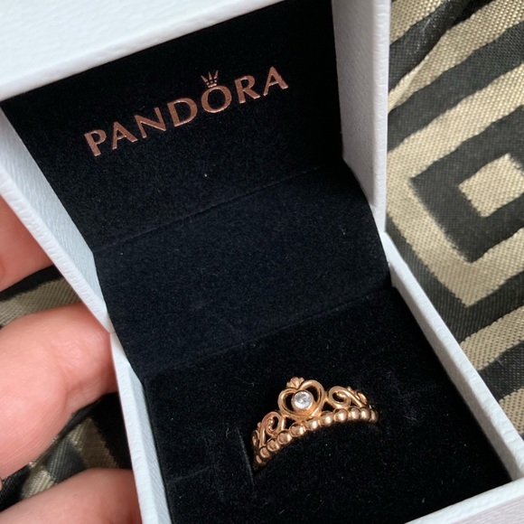 rose gold pandora princess ring - Picture 5 of 5